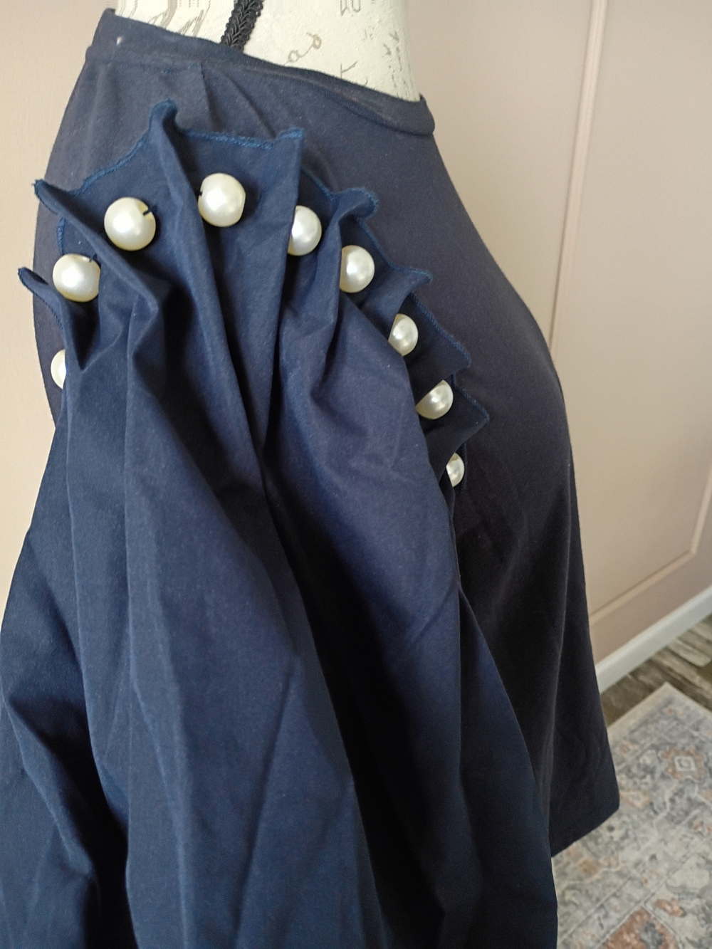 SHEIN Navy Puff Sleeve Top with Pearl Buttons - Picture 2 of 4
